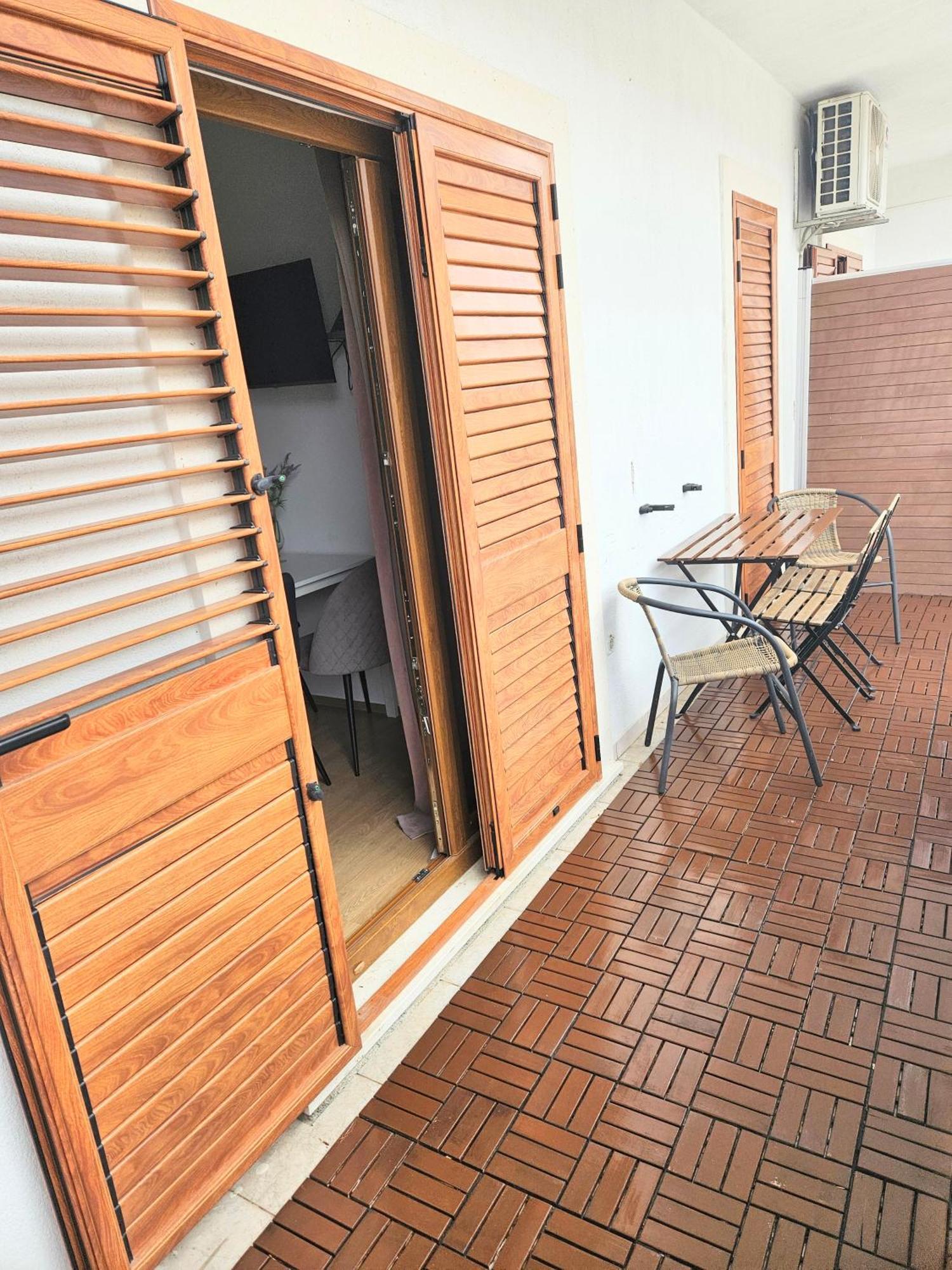 Apartmani Majic Makarska Bilik gambar