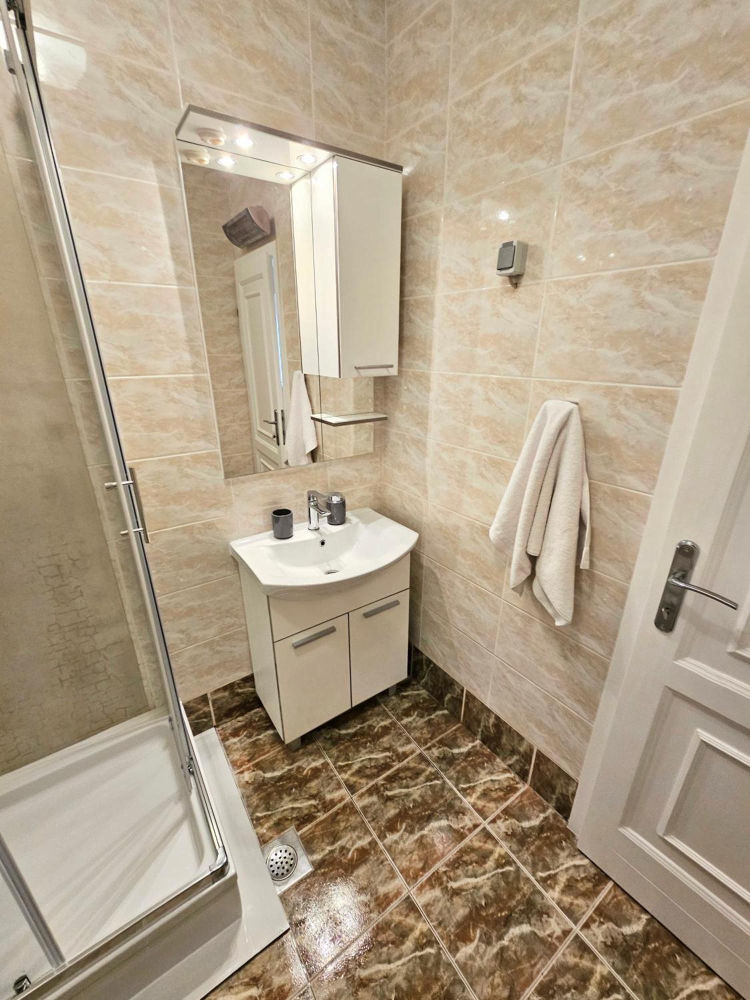 Apartmani Majic Makarska Bilik gambar
